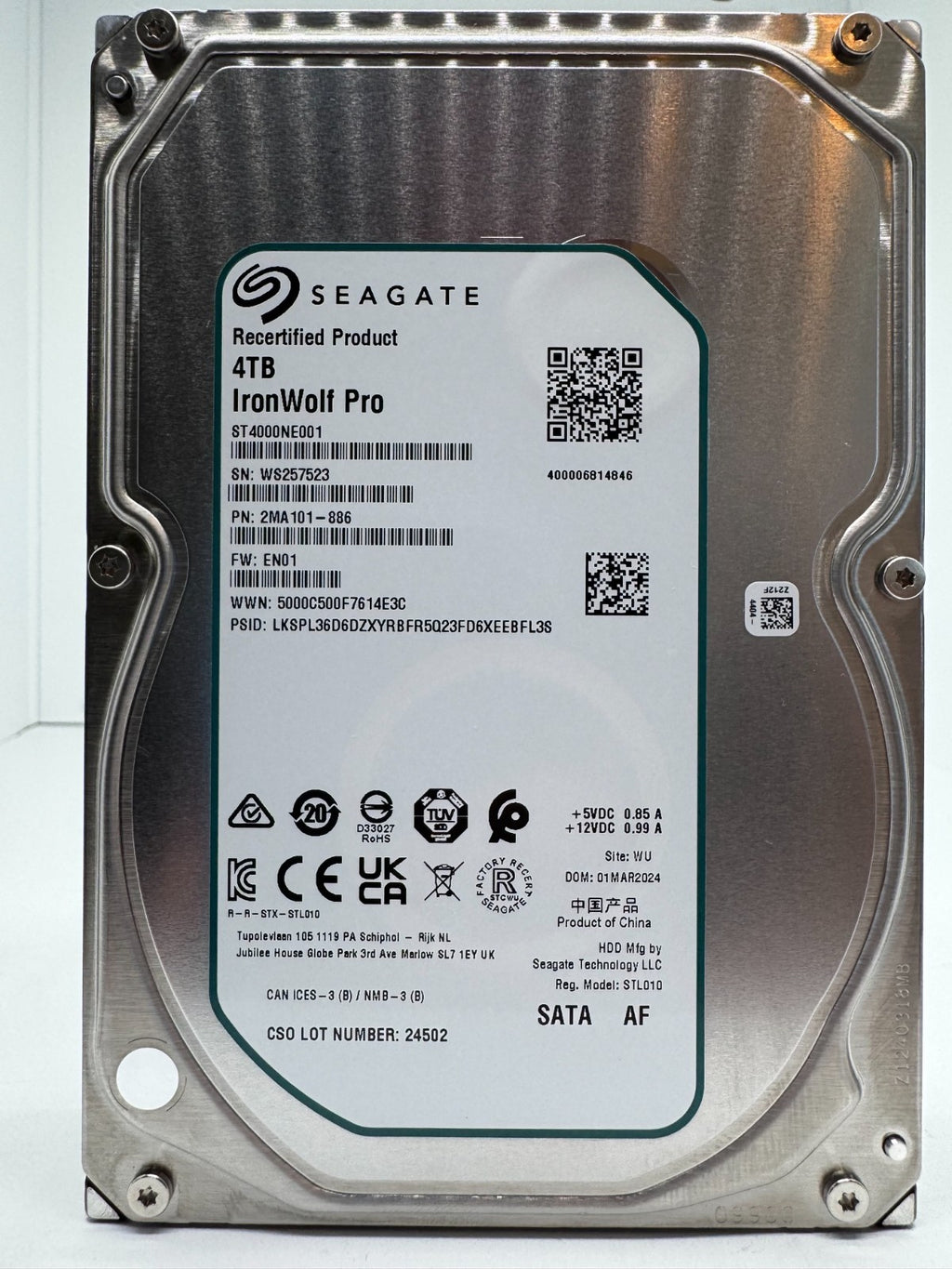 Seagate IronWolf Pro NAS HDD ST4000NE001 - 4TB 3,5 Zoll SATA3 4 TB