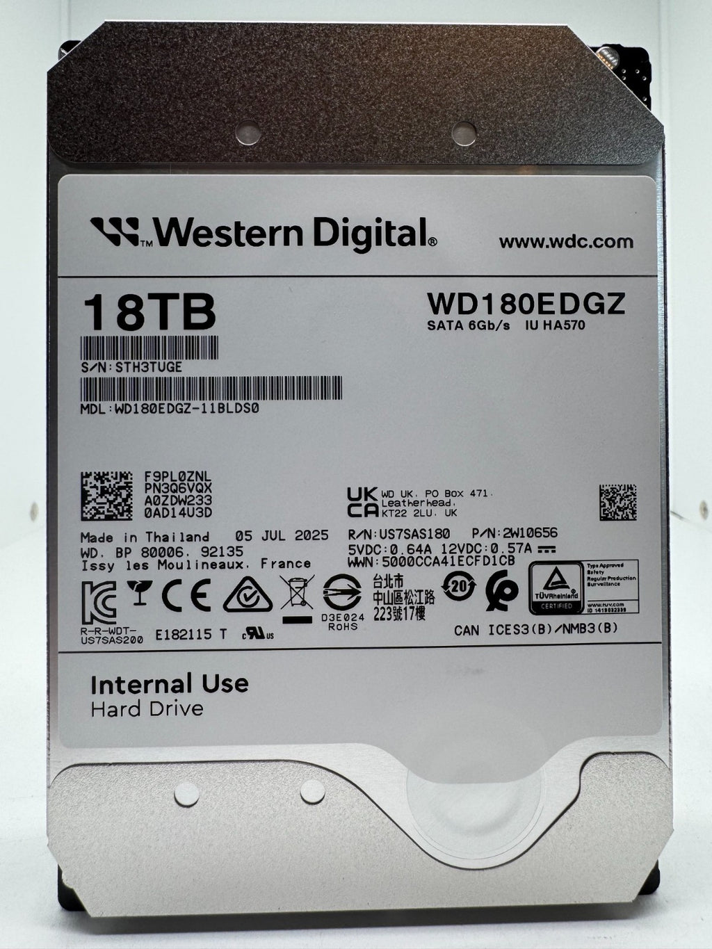 Western Digital WD180EDGZ interne Festplatte 18TB 7200upm SATA3 NAS 3,5 Zoll