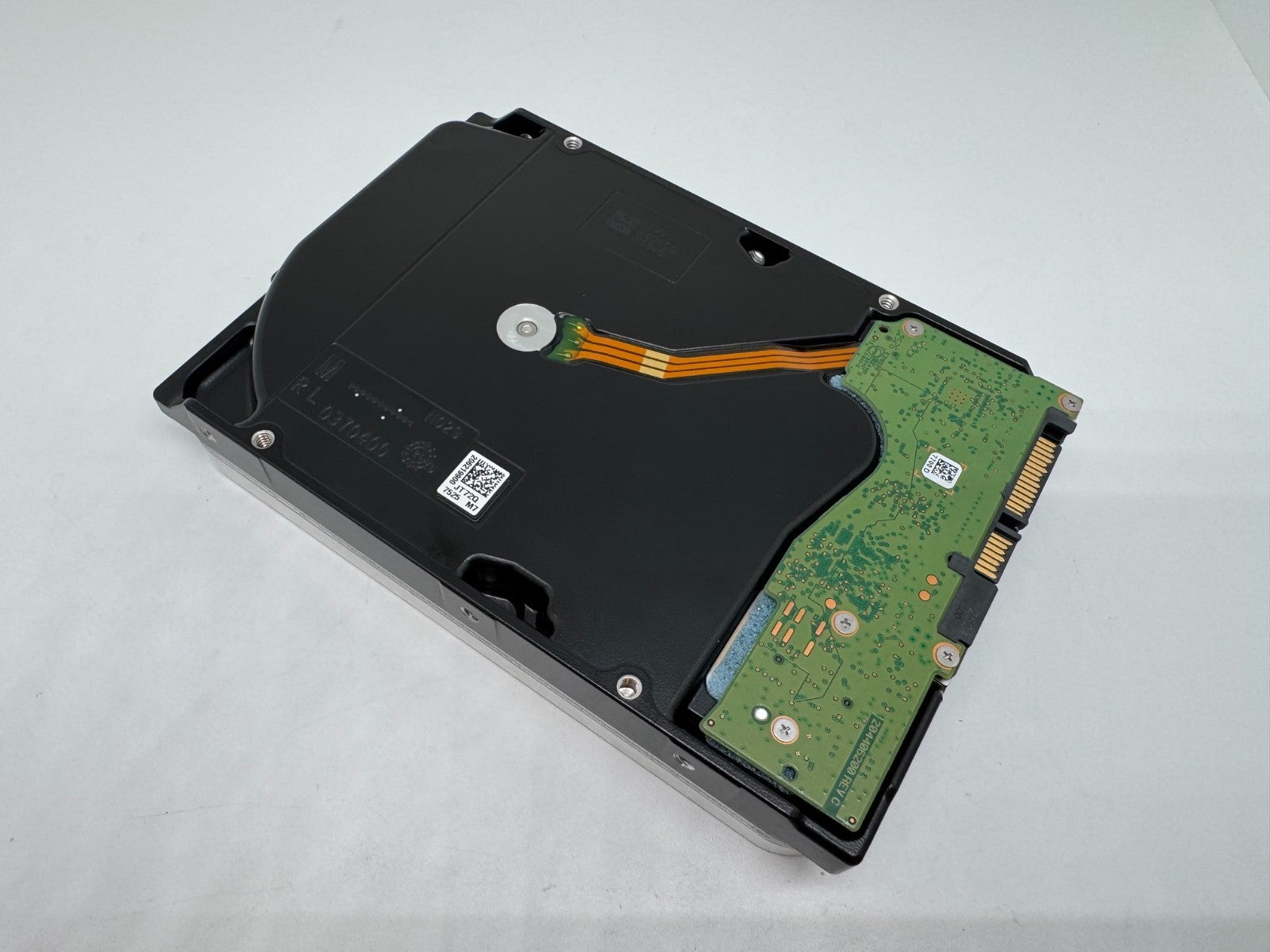 Seagate Exos X24 24TB interne Festplatte ST24000NM002H 3,5 Zoll SATA3 24 TB -06