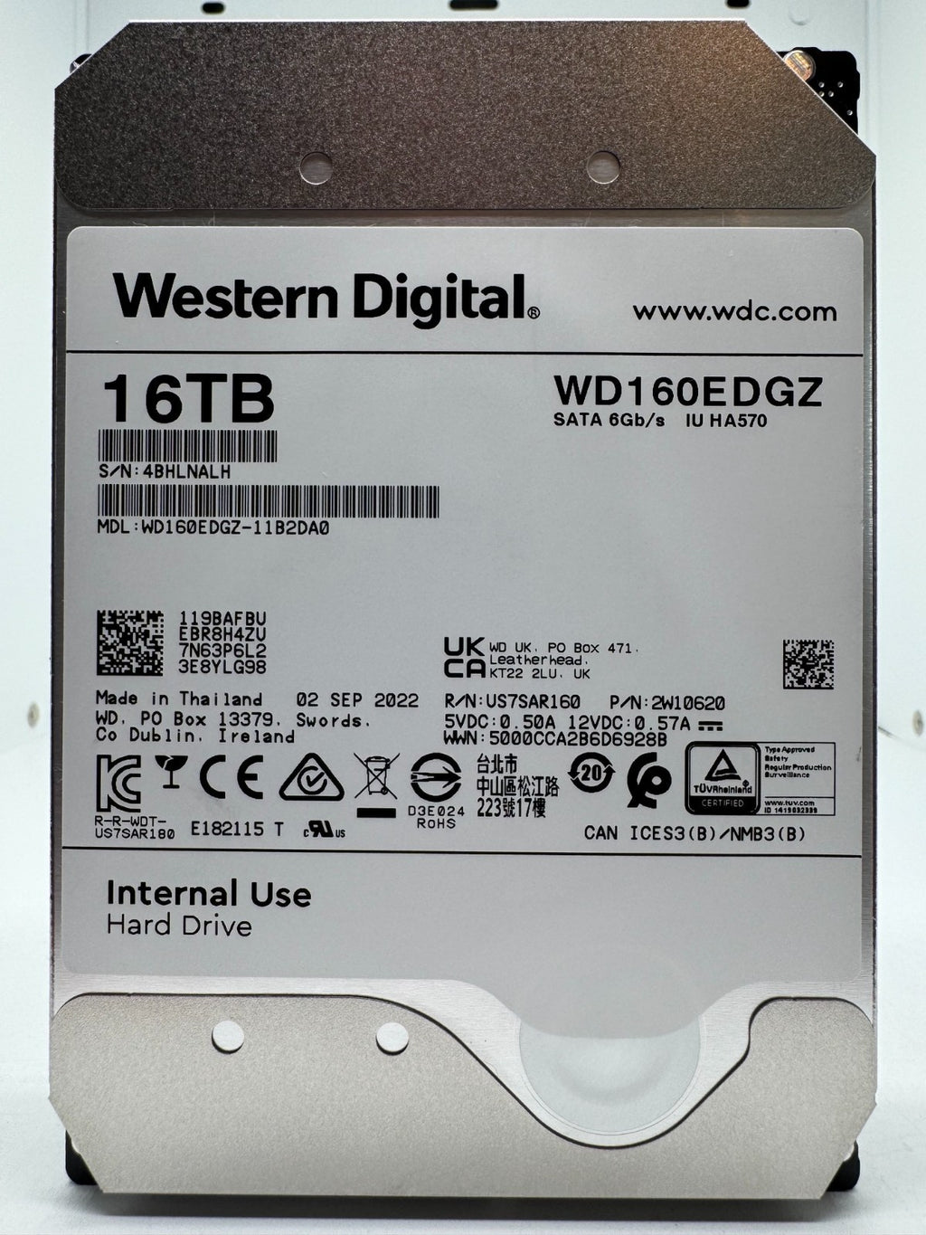Western Digital WD160EDGZ interne Festplatte 16TB 7200upm SATA3 HDD 3,5 Zoll ALH
