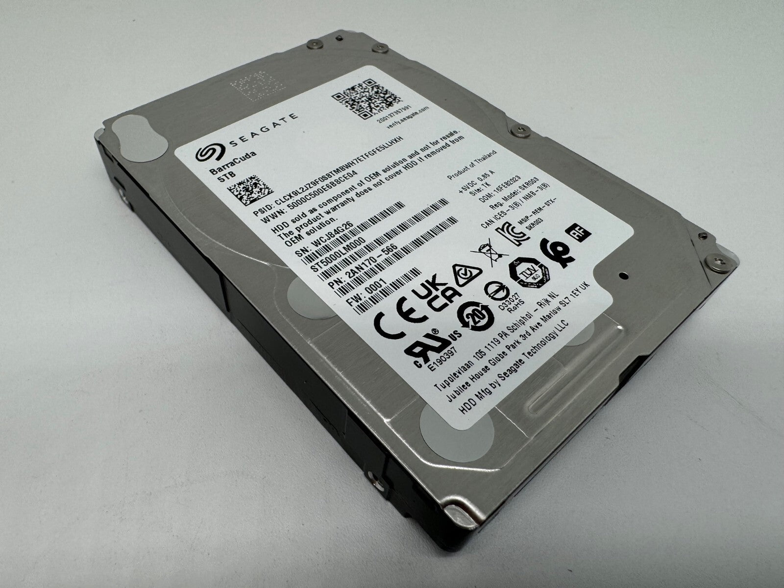 Seagate BarraCuda HDD ST5000LM000 - 5TB - 2,5 Zoll SATA3 Festplatte 15mm Bauhöhe