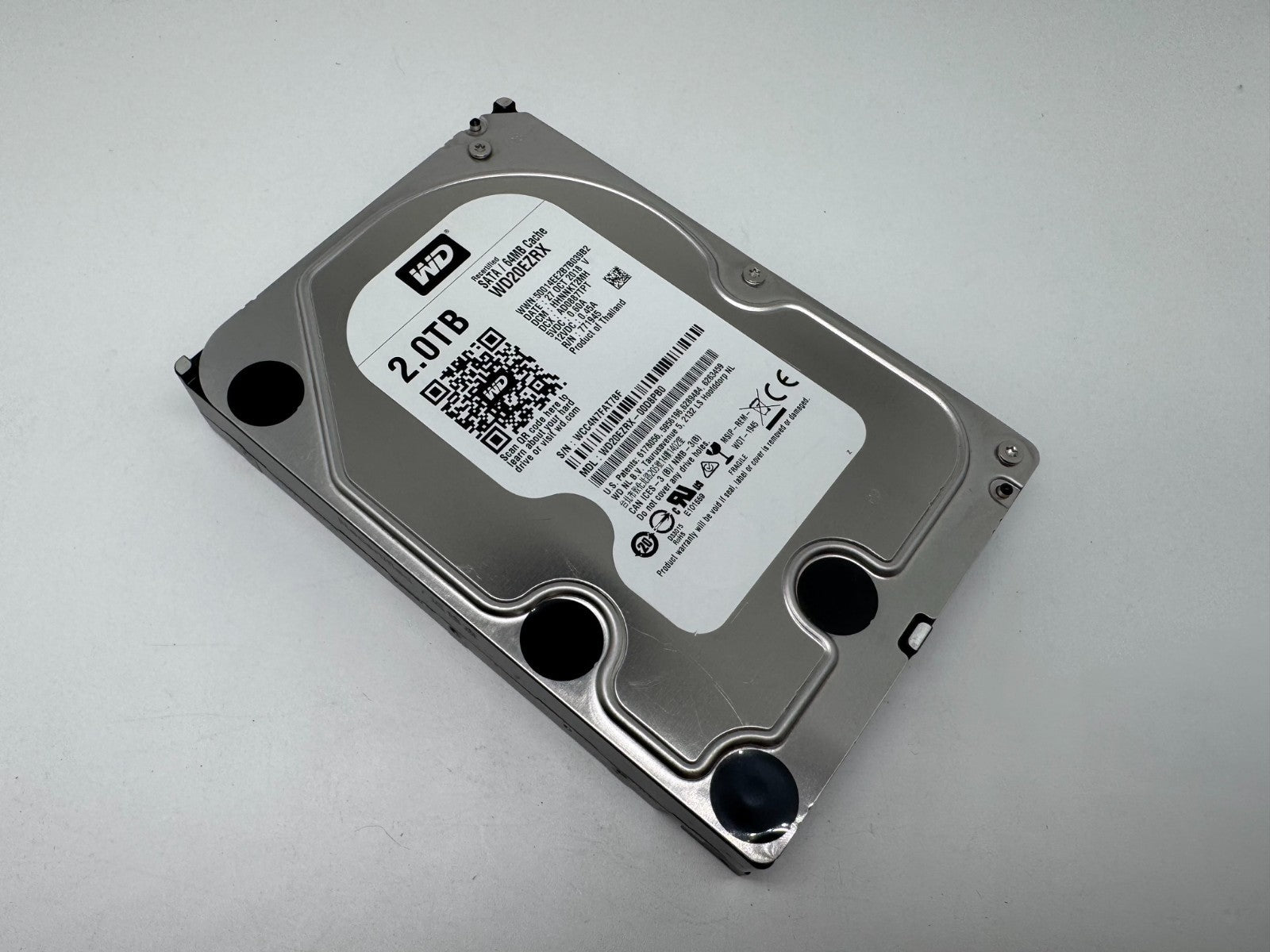 Western Digital WD20EZRX - WD Green 2TB Festplatte 5400RPM SATA 3 -2 TB -78F