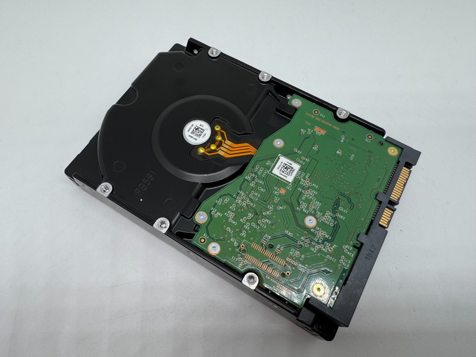 Western Digital WD RED Plus WD80EFZZ 8TB interne Festplatte 5640 RPM SATA3