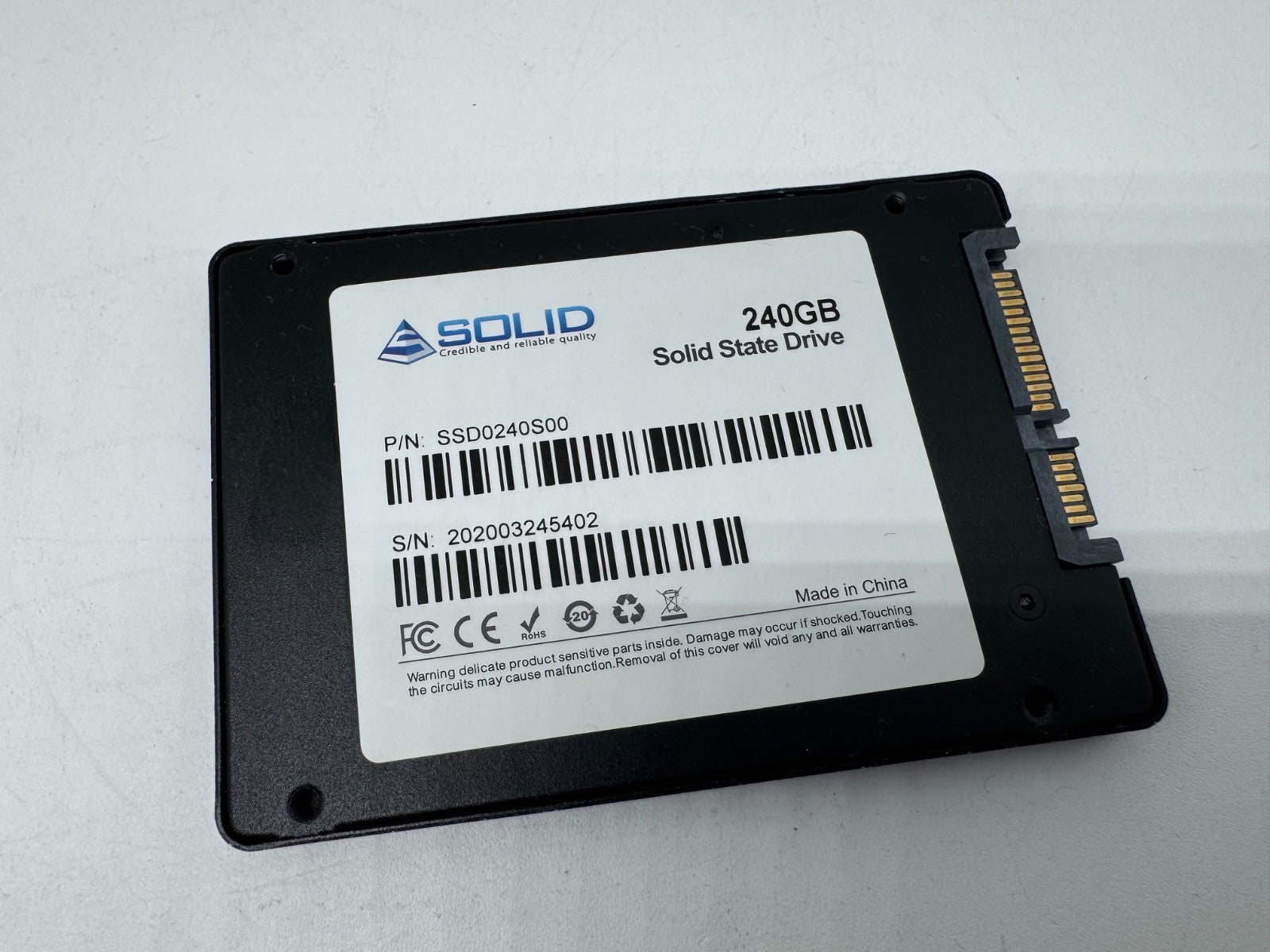 SOLID 240GB SSD Festplatte 2,5" SATA III 6G (SSD0240S00) - 100%