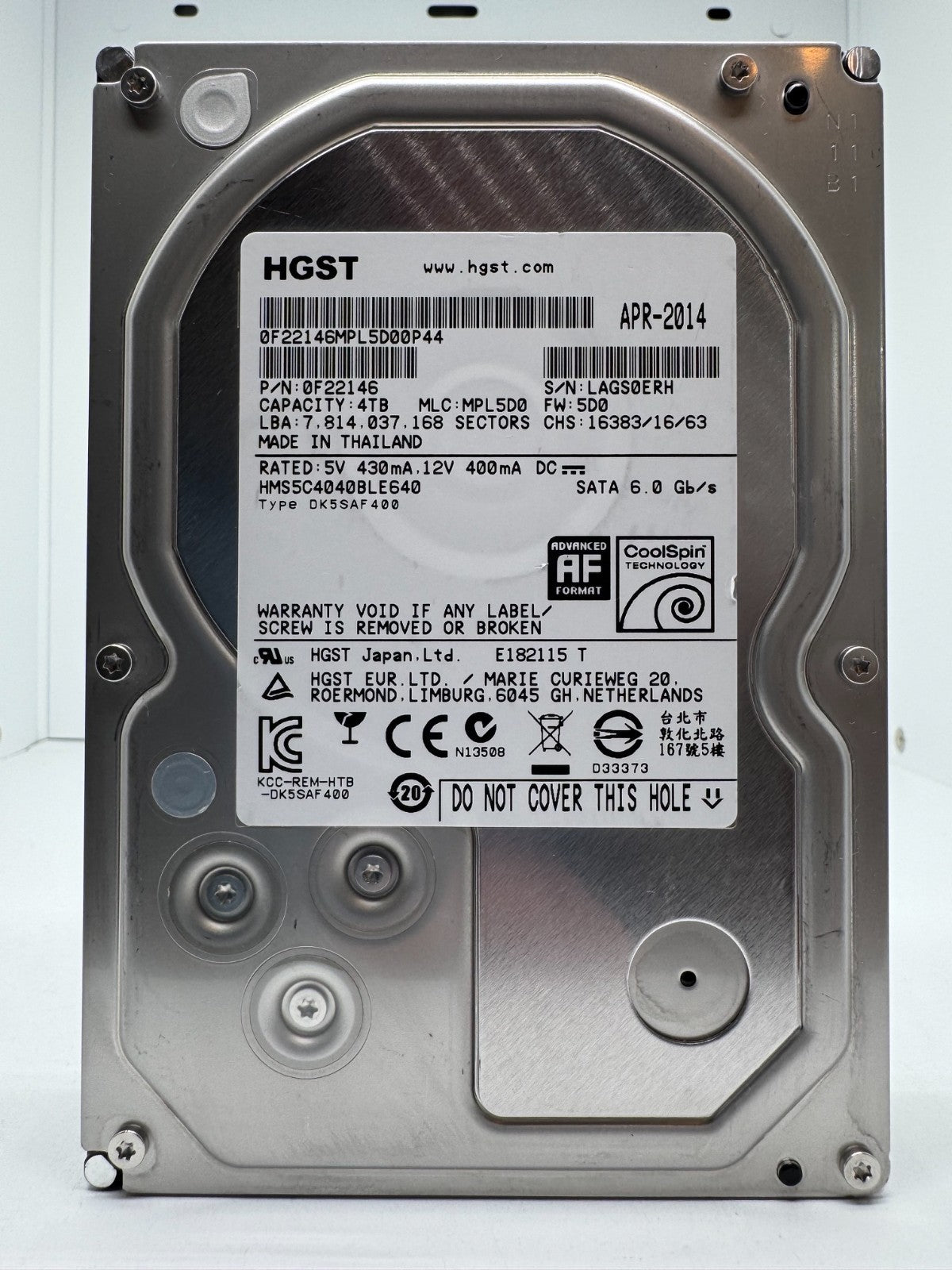 HGST MegaScale HMS5C4040BLE640 0F22146 4TB interne Festplatte SATA III 3,5" 4 TB