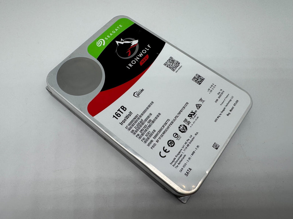 Seagate IronWolf ST16000VN001 NAS HDD - 16TB 3,5 Zoll SATA3 CMR 16 TB