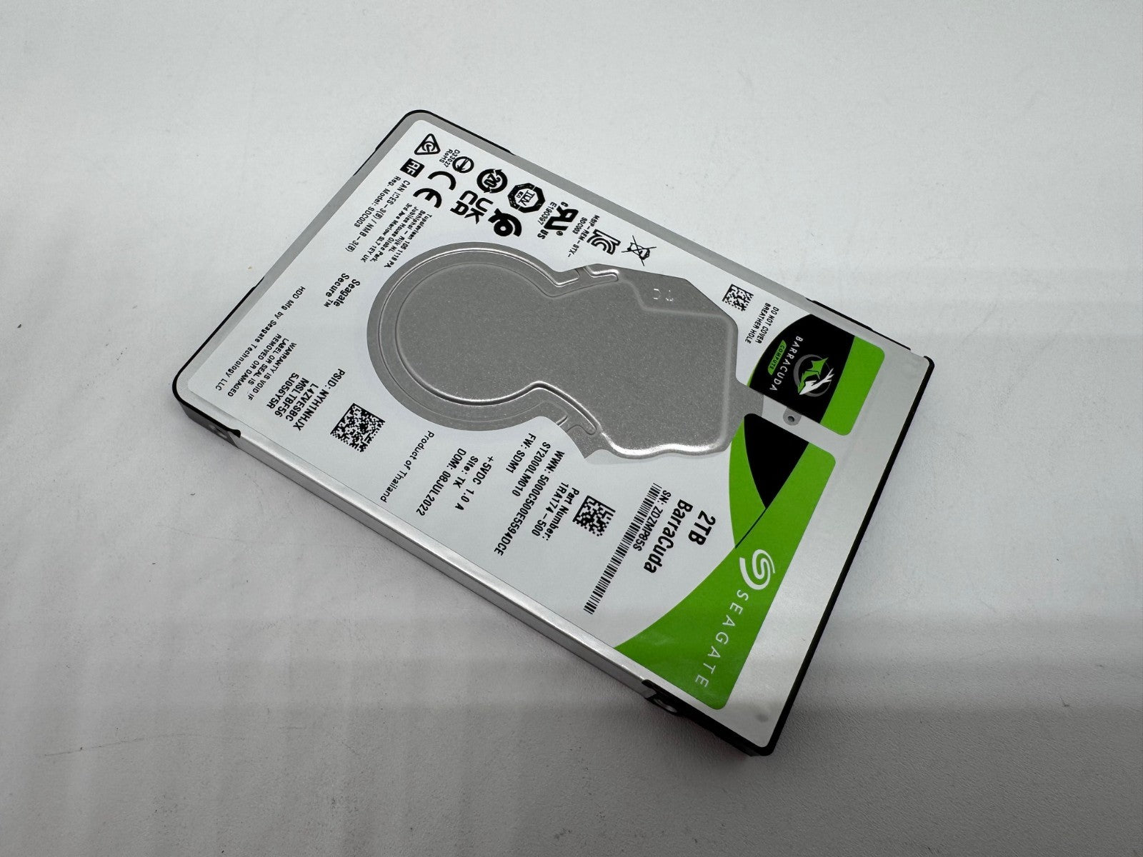 Seagate BarraCuda 2TB Interne Festplatte ST2000LM010 2,5" HDD SATA3