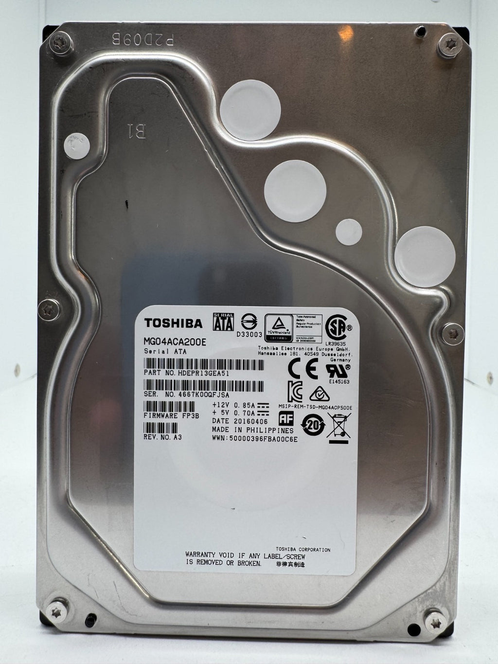 Toshiba MG04ACA200E Festplatte 2TB intern 3.5" SATA3 7200rpm NAS-geeignet 24/7