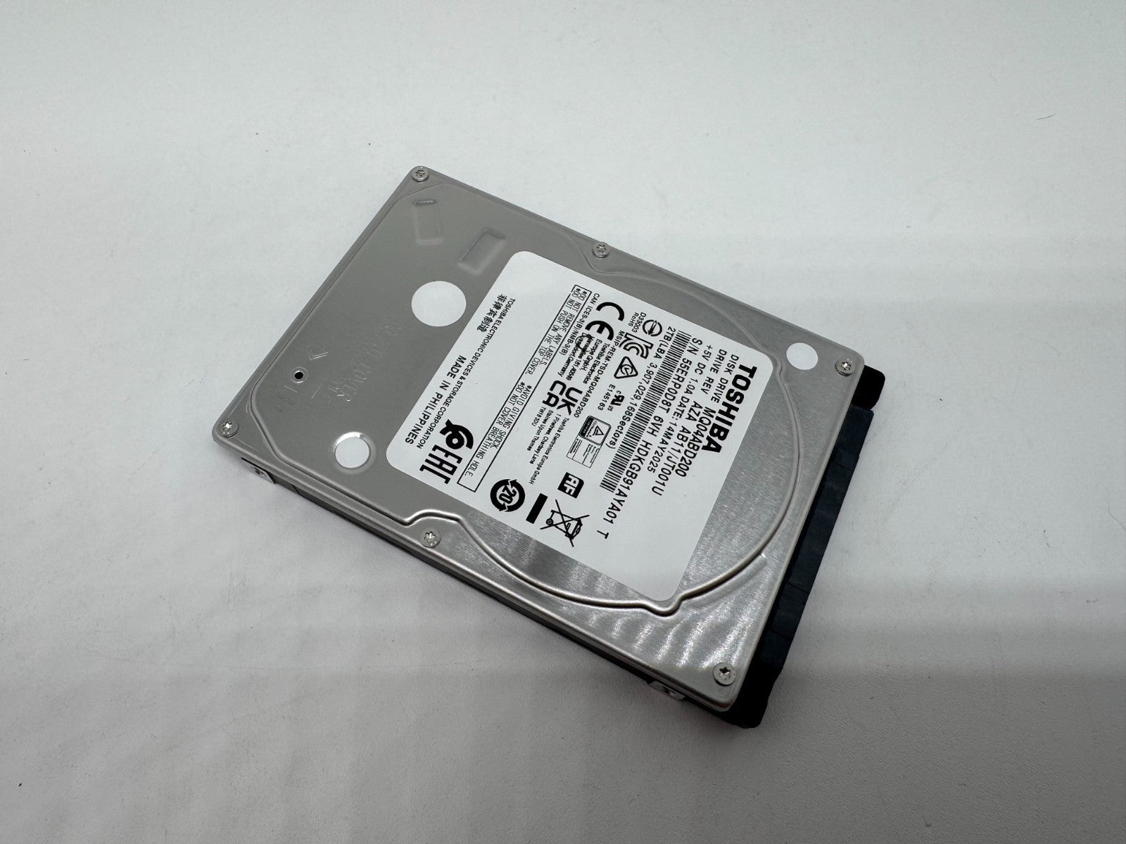 Toshiba MQ04ABD200 2TB Interne Festplatte SATA 2,5" HDD 5400upm