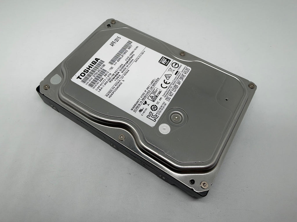 Toshiba DT01ACA100 Festplatte 1TB intern 3.5" SATA3 7200rpm 1TB Desktop HDD -ref