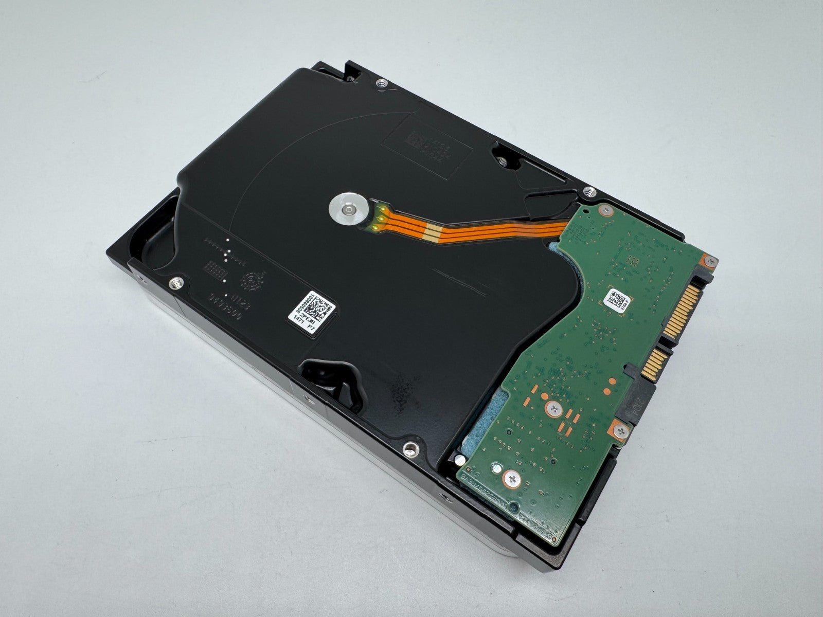 Seagate Exos X18 18TB interne Festplatte ST18000NM000J 3,5 Zoll SATA3 -490