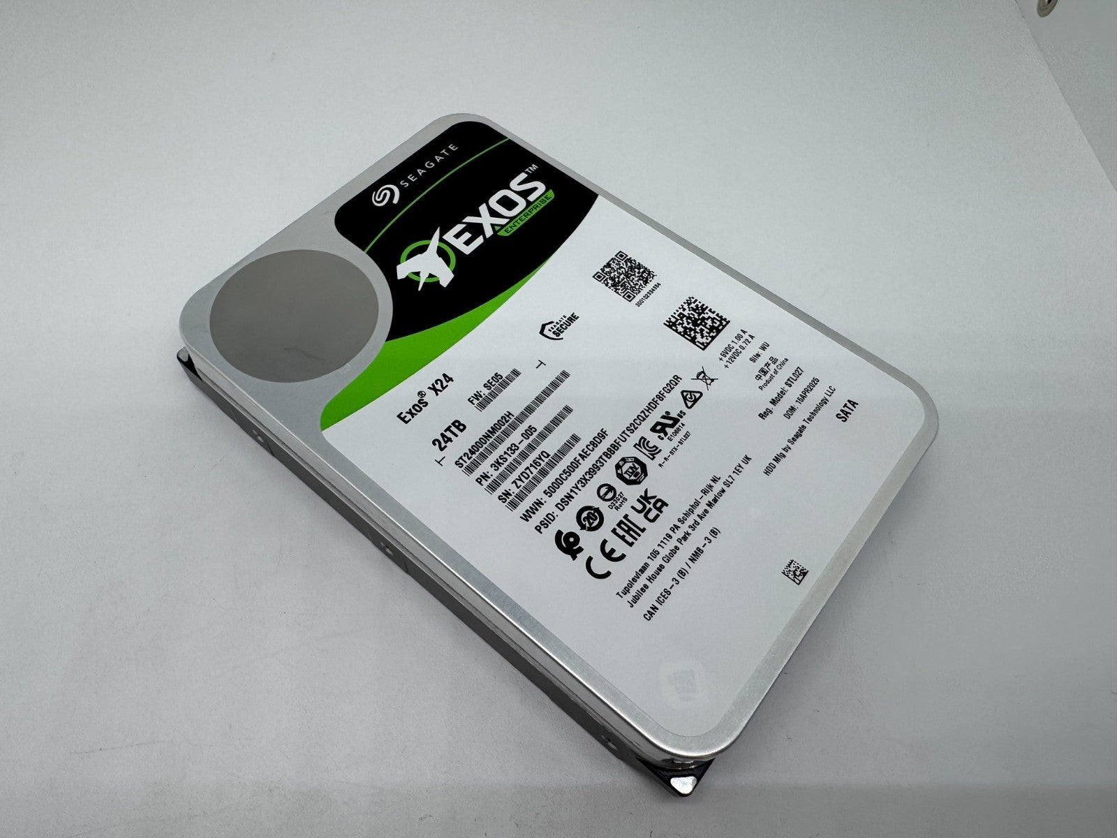 Seagate Exos X24 24TB interne Festplatte ST24000NM002H 3,5 Zoll SATA3 24 TB -05