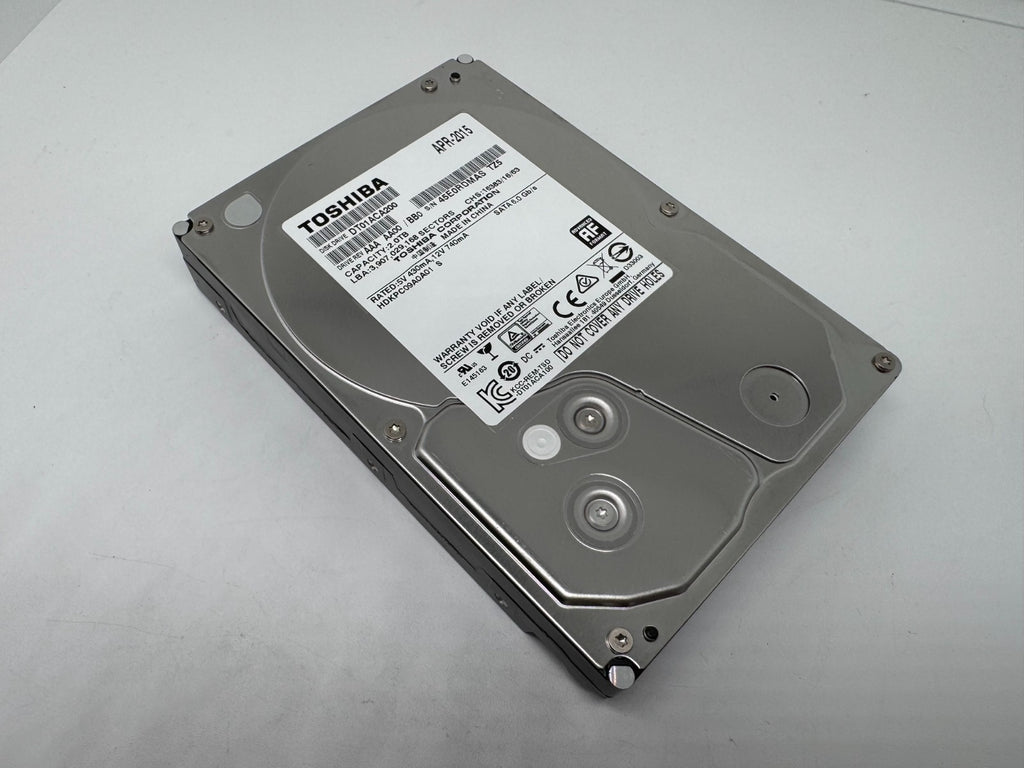 Toshiba DT01ACA200 Festplatte 2TB intern 3.5" SATA3 7200rpm 2TB Desktop HDD