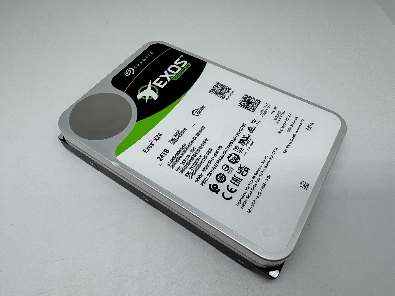 Seagate Exos X24 24TB interne Festplatte ST24000NM002H 3,5 Zoll SATA3 24 TB -KCV