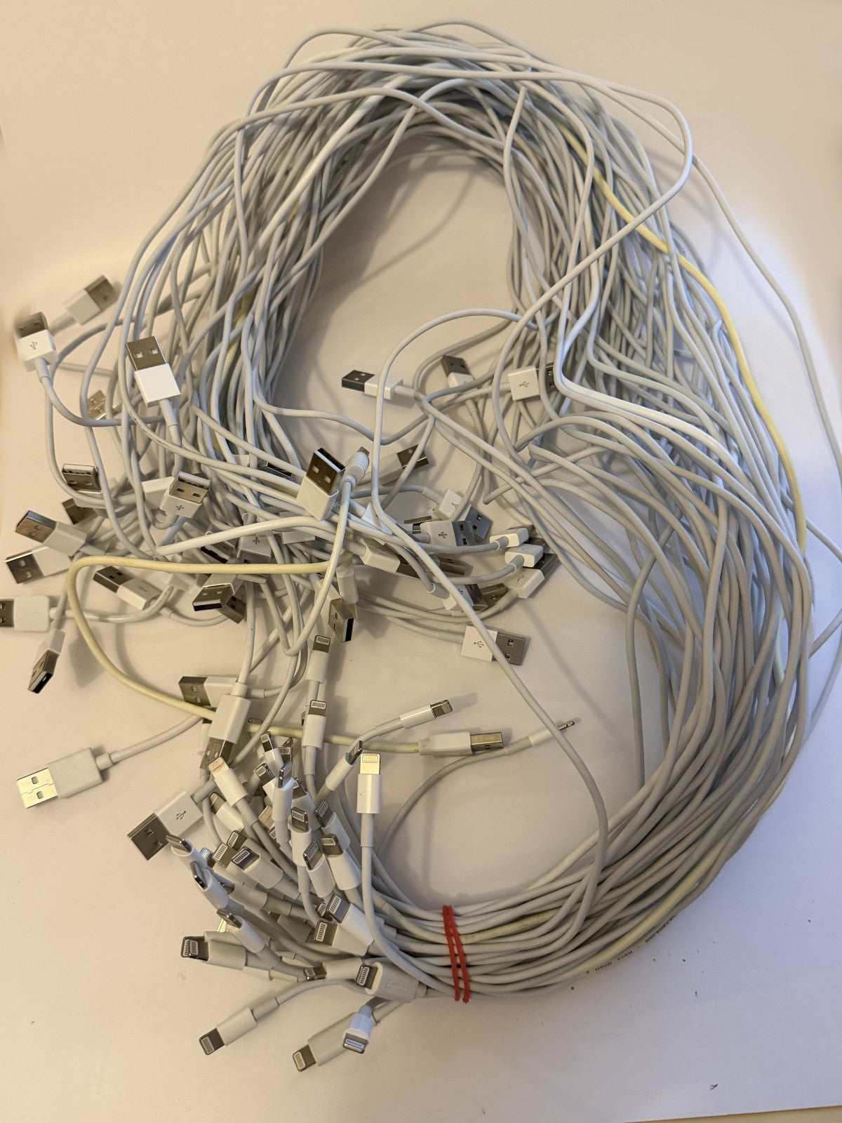 50 Stück Ladekabel Kabel für Apple iPhone 5, 6, 7, 8, X, 11, 12, 13, 14 USB-A