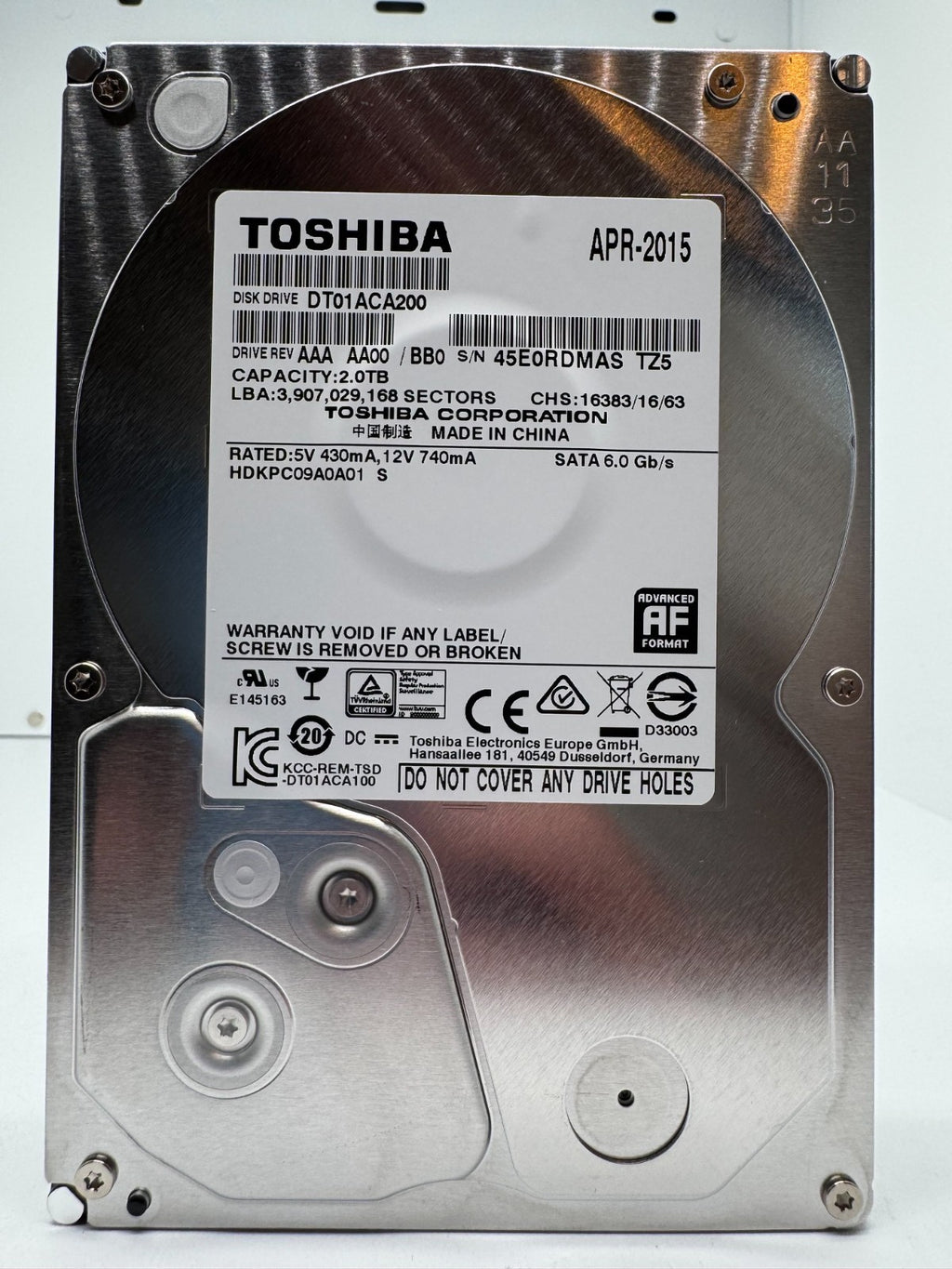 Toshiba DT01ACA200 Festplatte 2TB intern 3.5" SATA3 7200rpm 2TB Desktop HDD -ref
