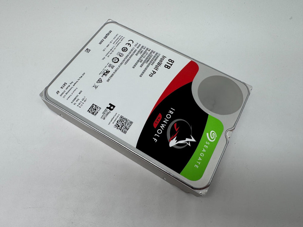 Seagate IronWolf Pro ST8000NE0004 NAS HDD - 8TB 3,5 Zoll SATA3 CMR 8 TB