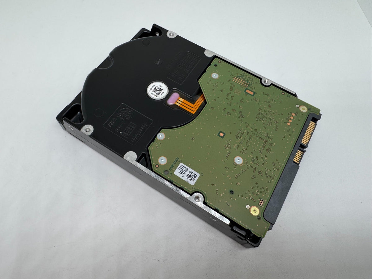 Western Digital Ultrastar DC HC330 10TB Festplatte SATA3 WUS721010ALN6L4 -6AM