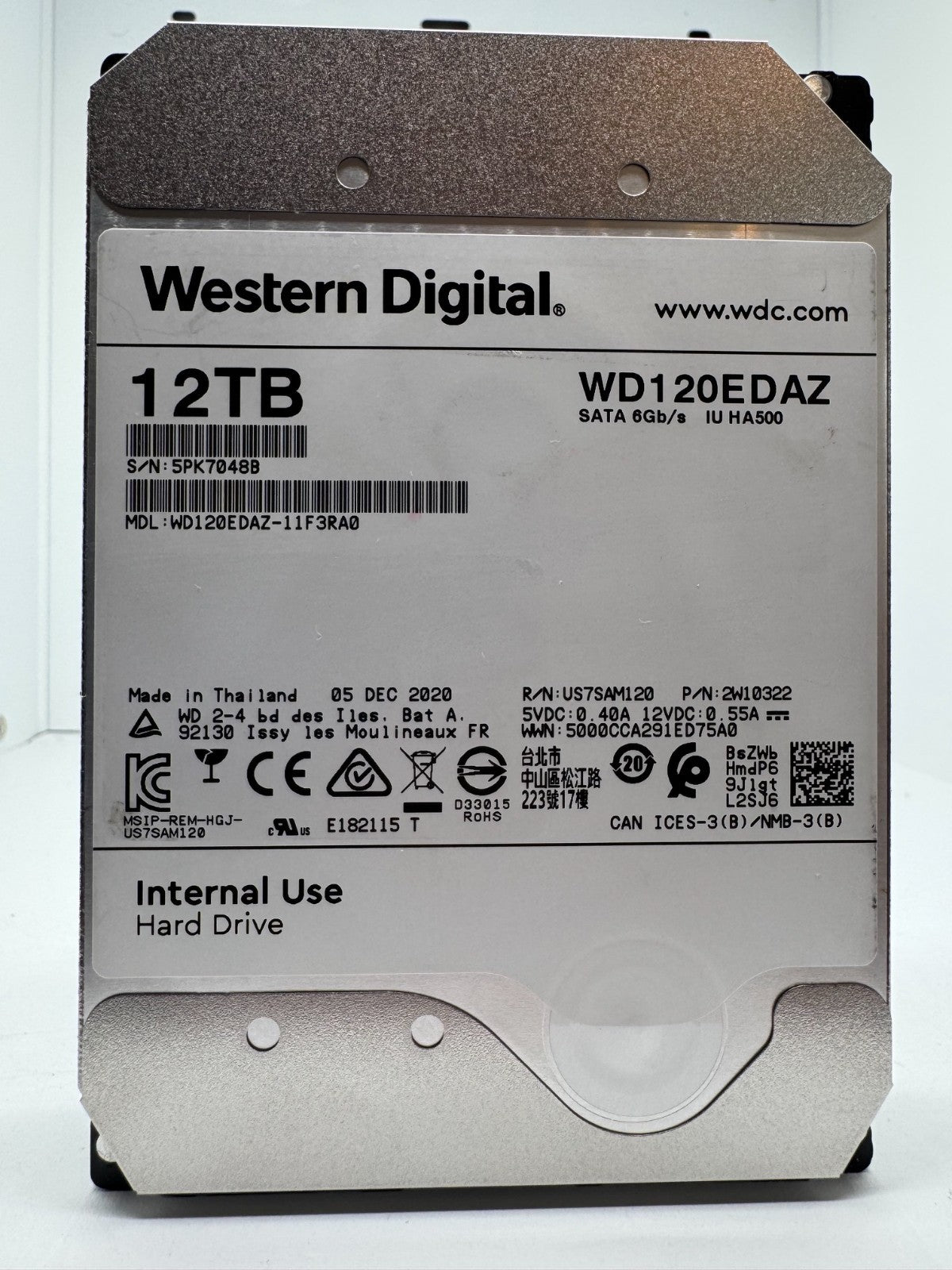 Western Digital WD120EDAZ interne Festplatte 16TB 7200upm SATA3 HDD 3,5 Zoll 48B