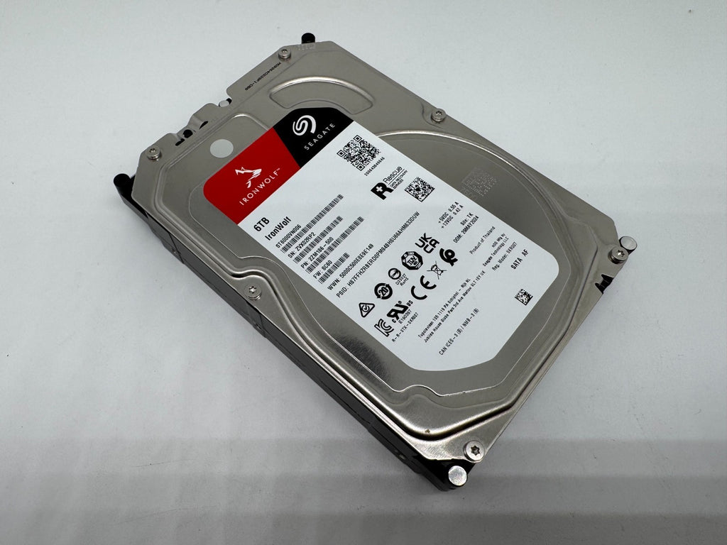 Seagate IronWolf ST6000VN006 NAS HDD - 6TB 3,5 Zoll SATA3 CMR 6 TB