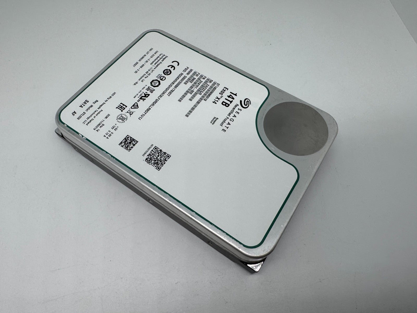 Seagate Exos X14 14TB interne Festplatte ST14000NM0018 3,5 Zoll SATA3