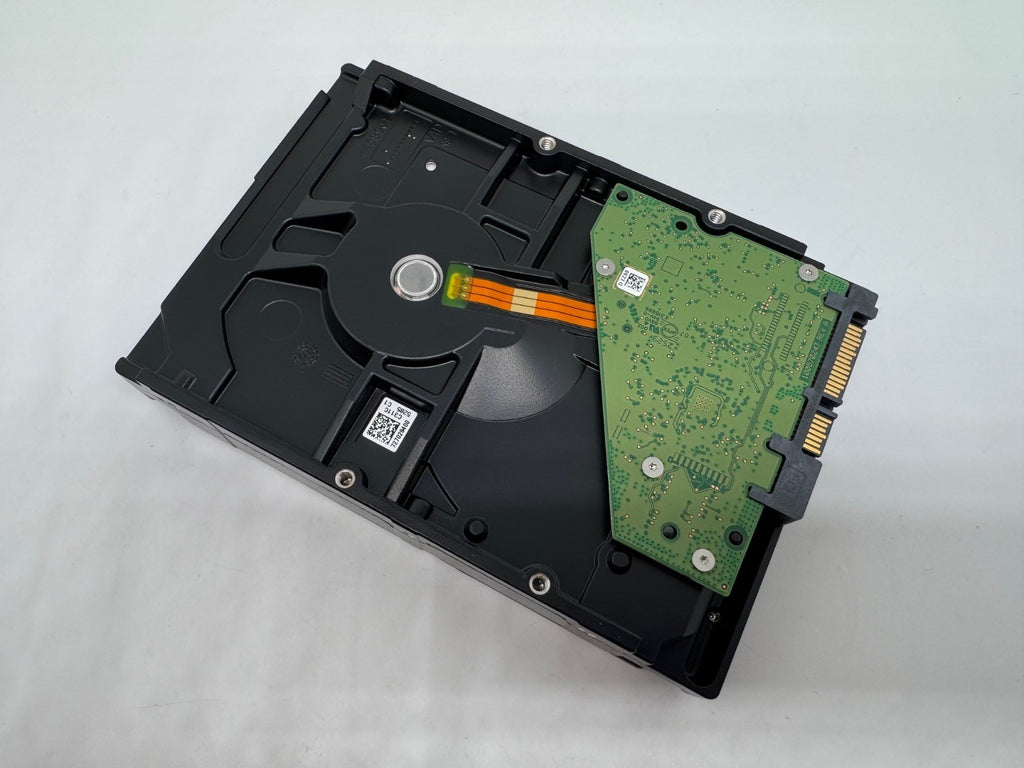 Seagate BarraCuda ST8000DM004 - 8TB interne Festplatte 3,5 Zoll SATA3 8 TB