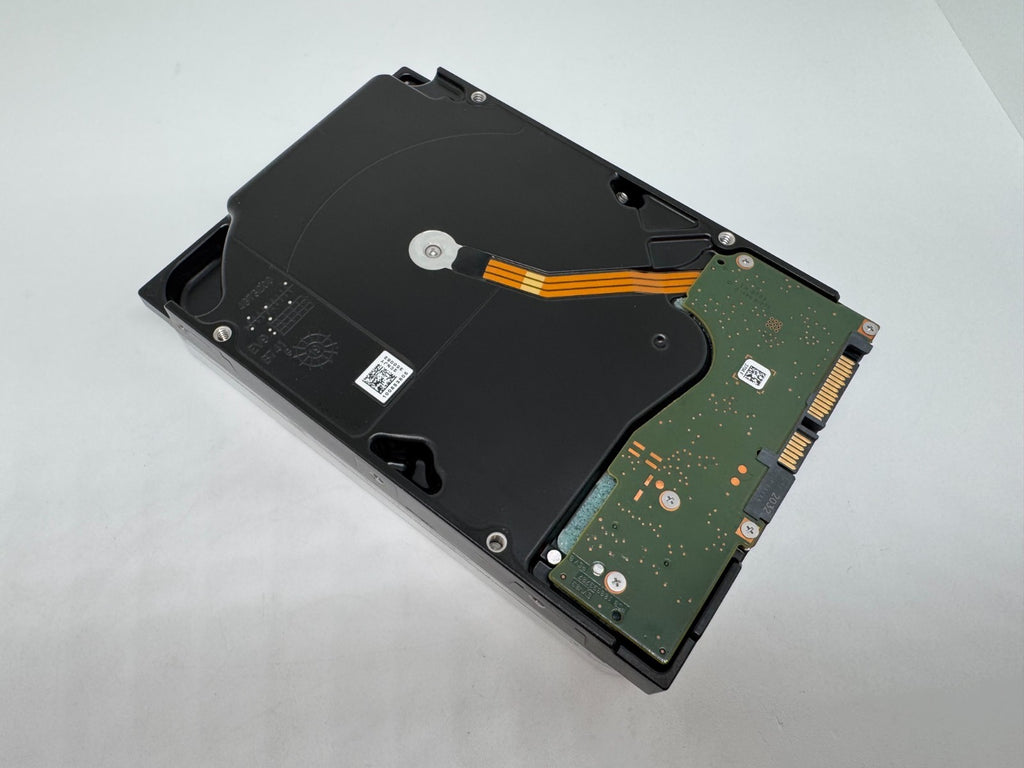 Seagate IronWolf Pro ST14000NE0008 NAS HDD - 14TB 3,5 Zoll SATA3 CMR 14 TB -5X5