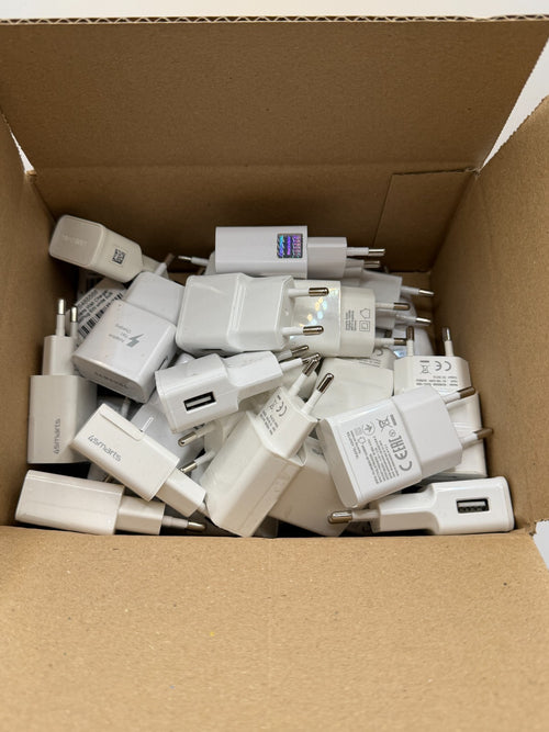 30 Stück Ladegerät Netzteil Netzstecker Ladeadapter 5V 1A - 2A Charger weiß
