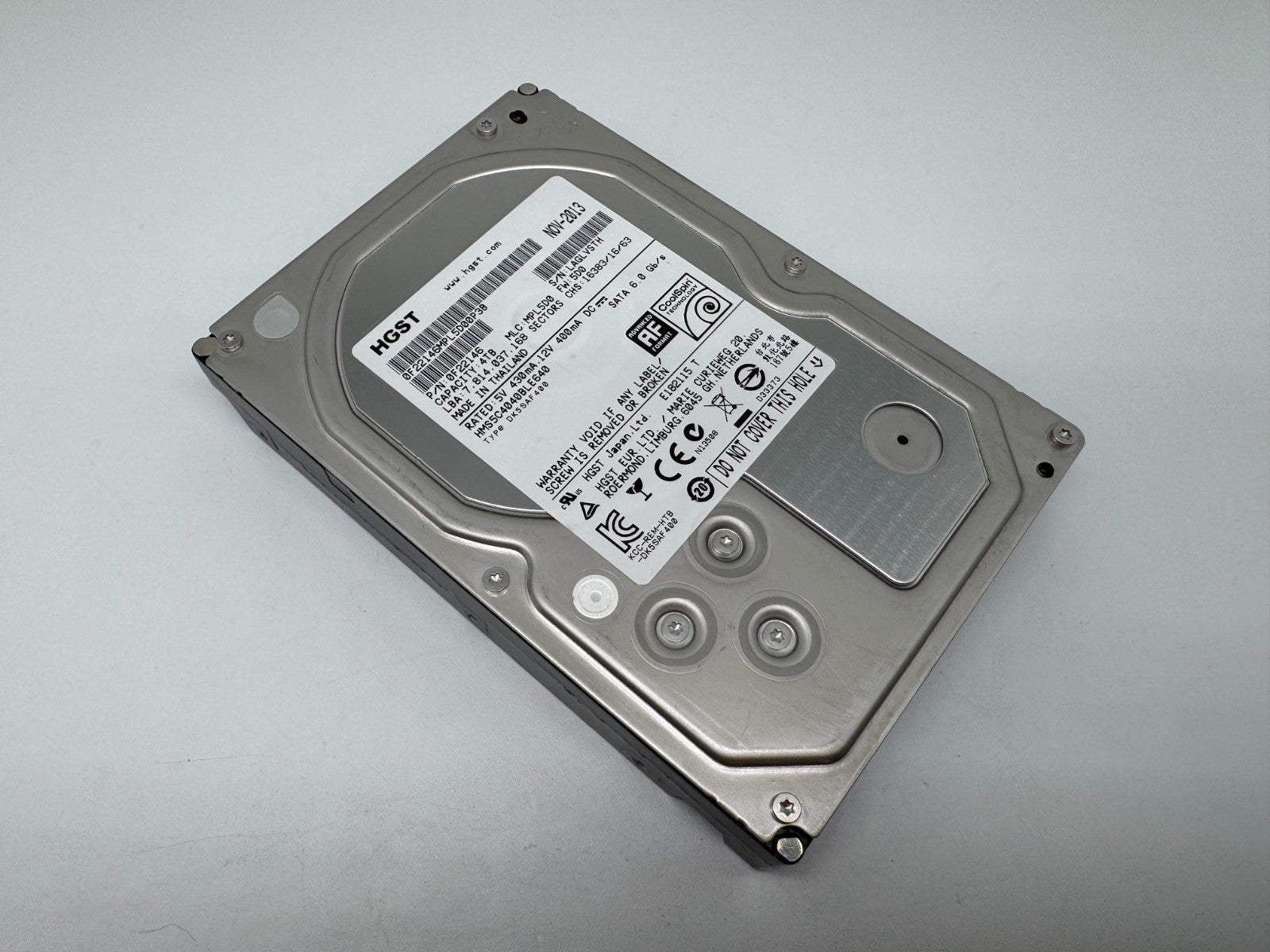 HGST MegaScale HMS5C4040BLE640 0F22146 4TB interne Festplatte SATA III 3,5" 4 TB