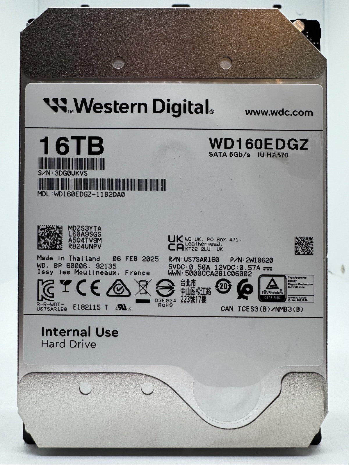 Western Digital WD160EDGZ interne Festplatte 16TB 7200upm SATA3 HDD 3,5 Zoll KVS
