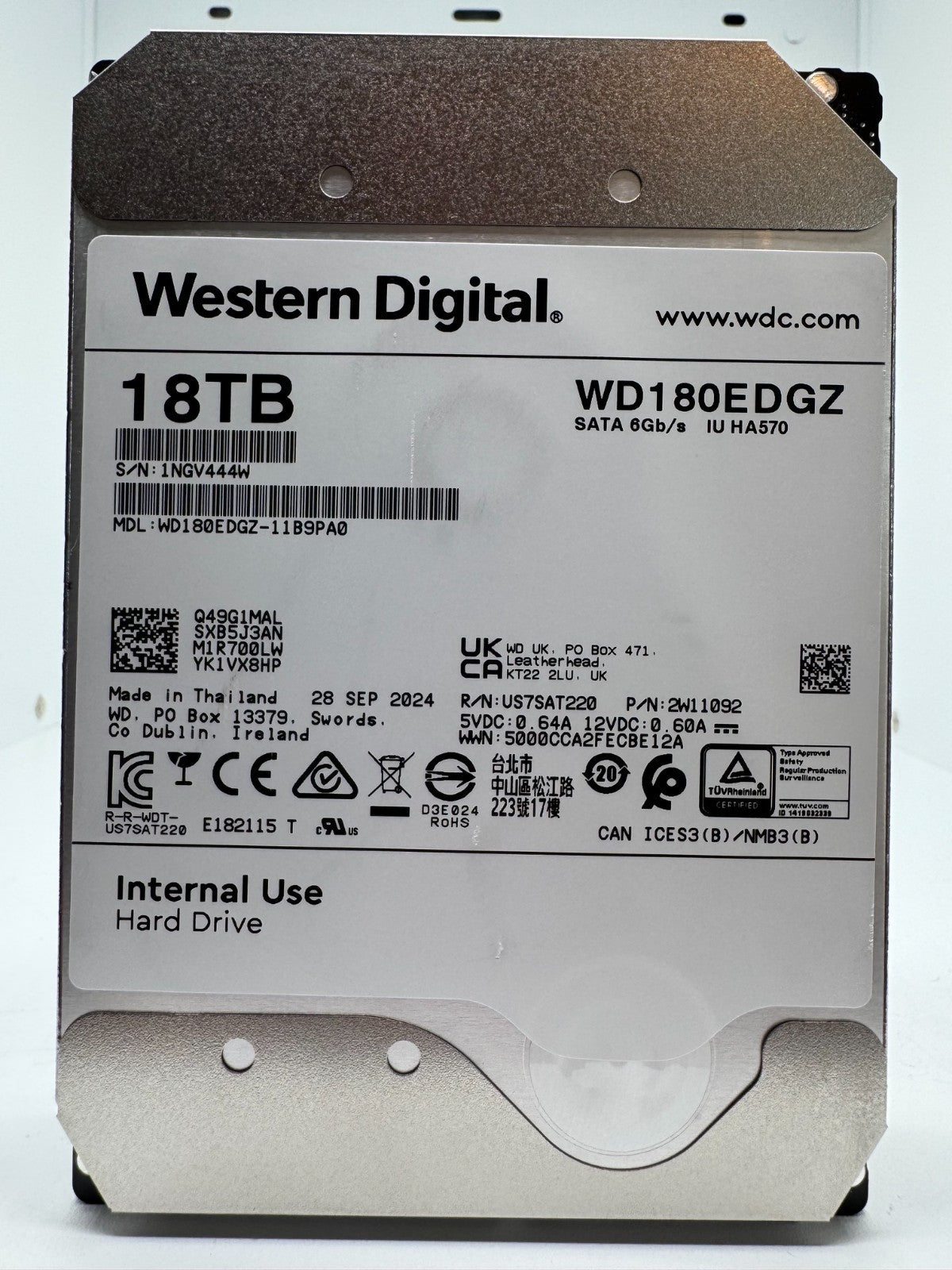 Western Digital WD180EDGZ interne Festplatte 18TB 7200upm SATA3 HDD 3,5" -44W