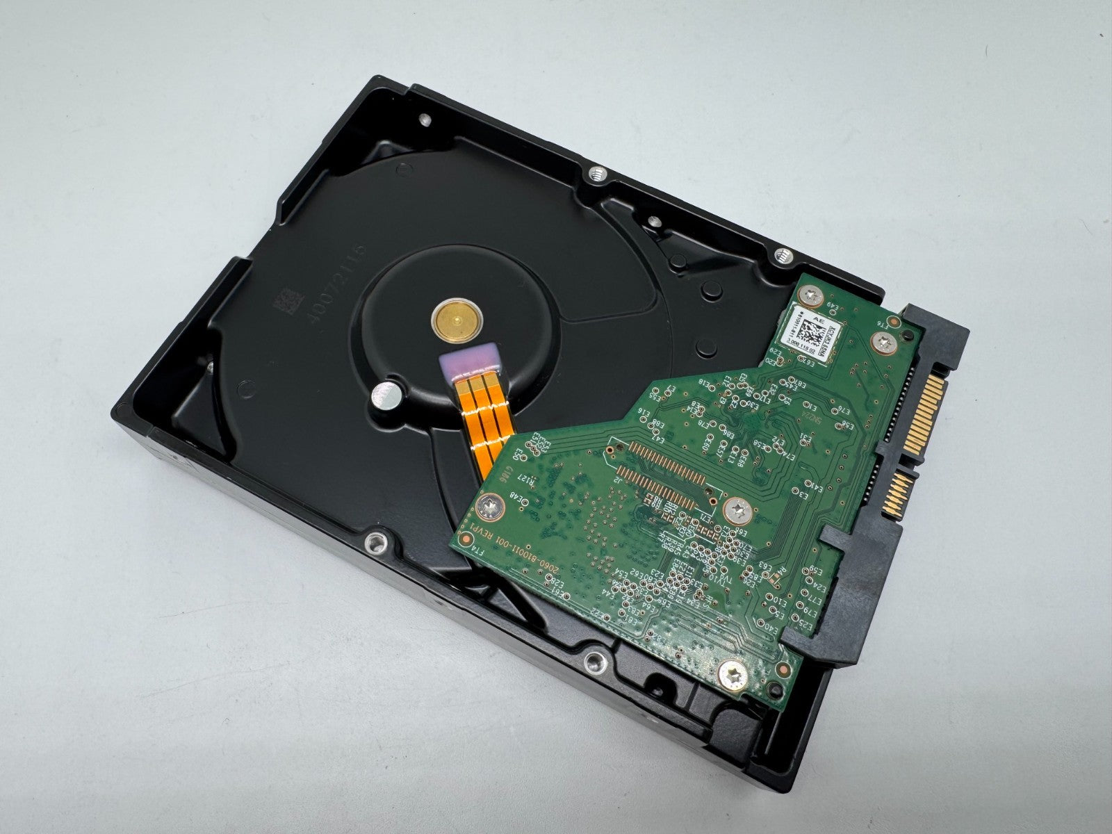 Western Digital WD RED WD60EFAX 68JH4N1 6TB interne Festplatte 5400 RPM SATA3
