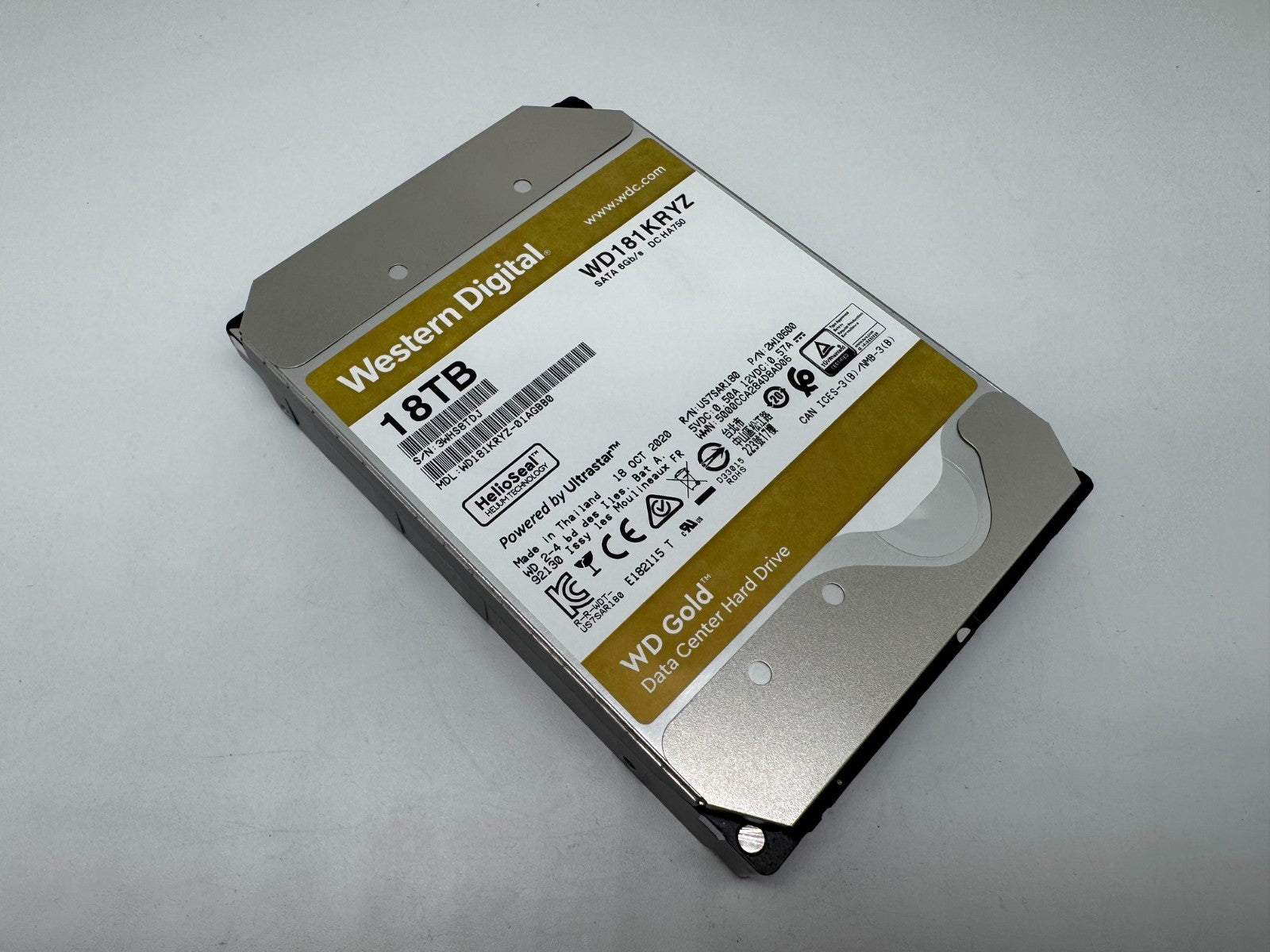 Western Digital WD GOLD WD181KRYZ interne Festplatte 18TB 7200upm SATA3 3,5"