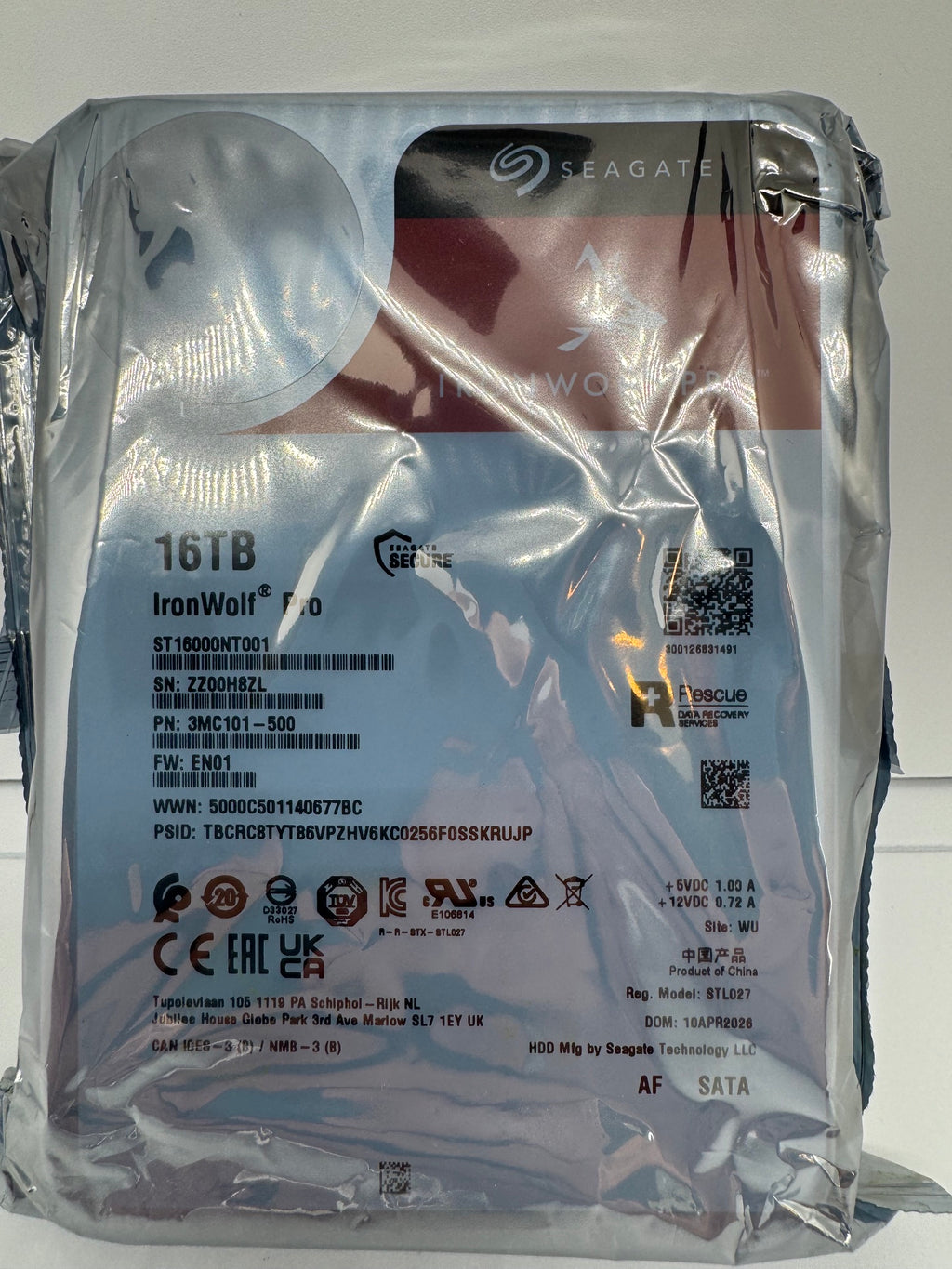 Seagate IronWolf Pro NAS HDD ST16000NT001 - 16TB 3,5 Zoll SATA3 CMR 16 TB