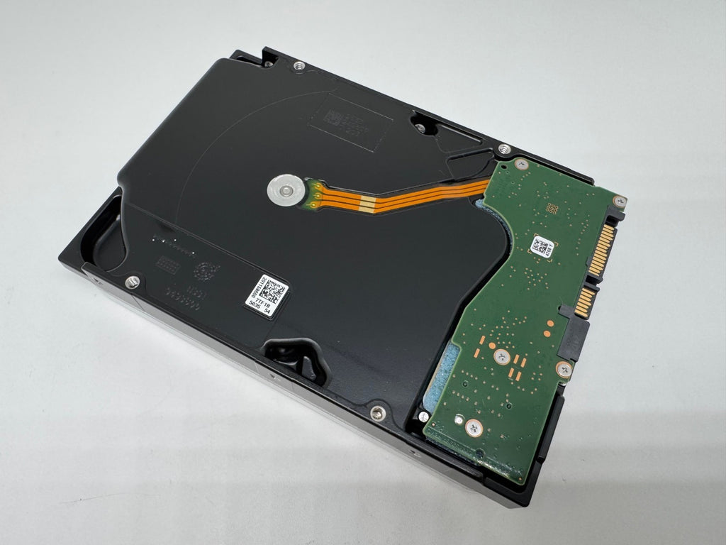 Seagate Exos X18 18TB interne Festplatte ST18000NM000J SATA3 3,5 Zoll