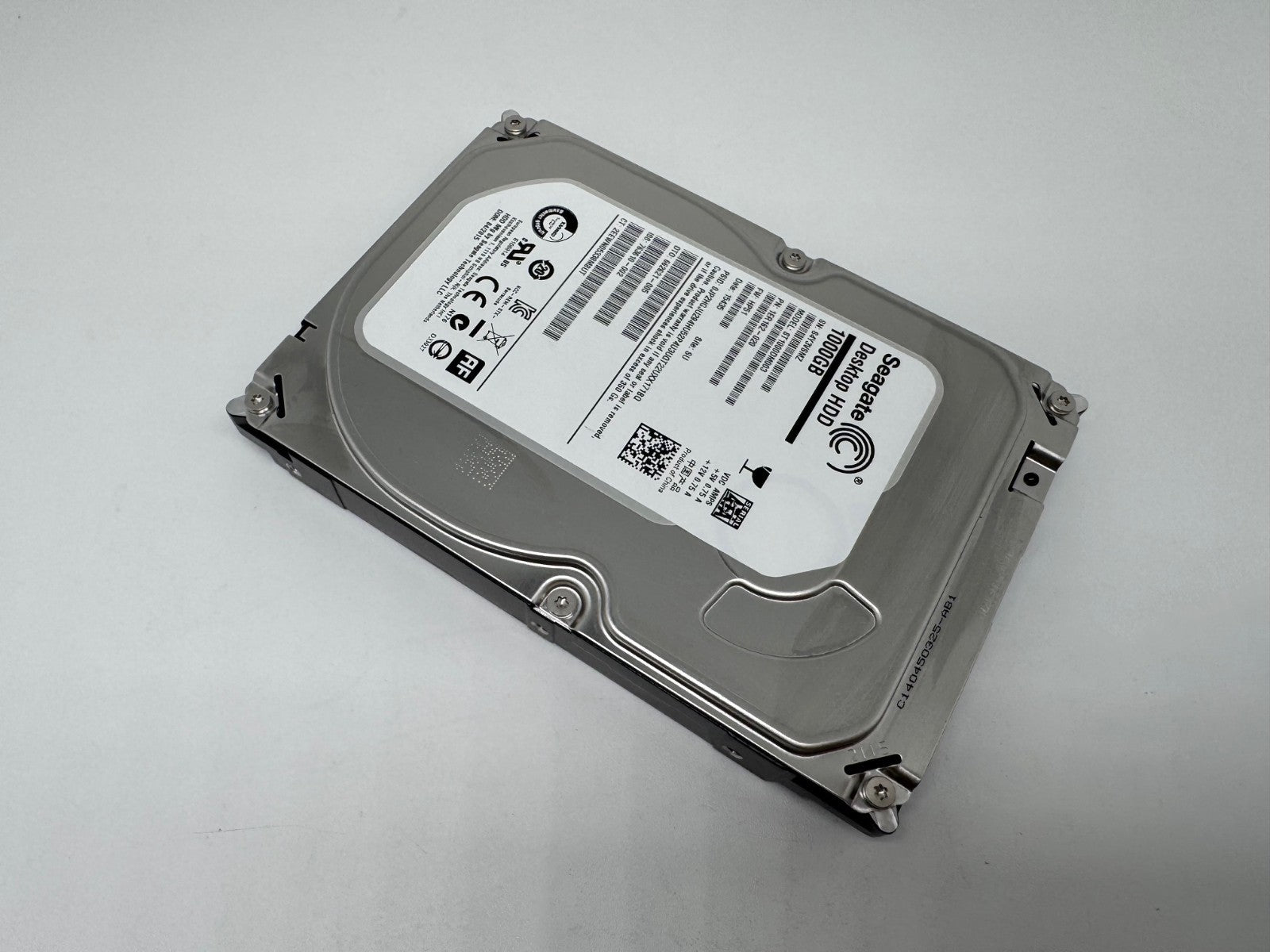 Seagate Desktop HDD ST1000DM003 Interne Festplatte 1TB 3,5" SATA HDD