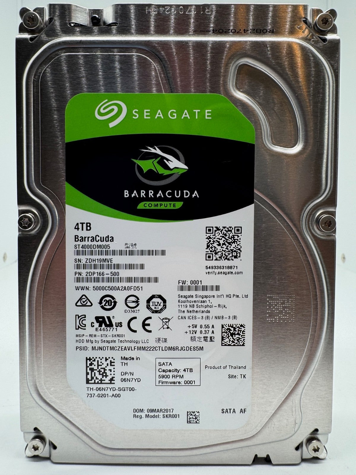 Seagate Barracuda 4TB interne Festplatte 3,5" HDD ST4000DM005 64MB Cache SATA3