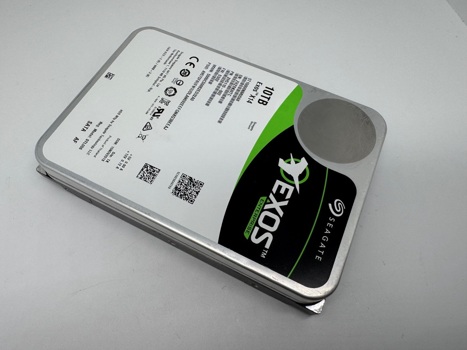 Seagate Exos X14 10TB interne Festplatte ST10000NM0568 HSMR 3,5 Zoll SATA3