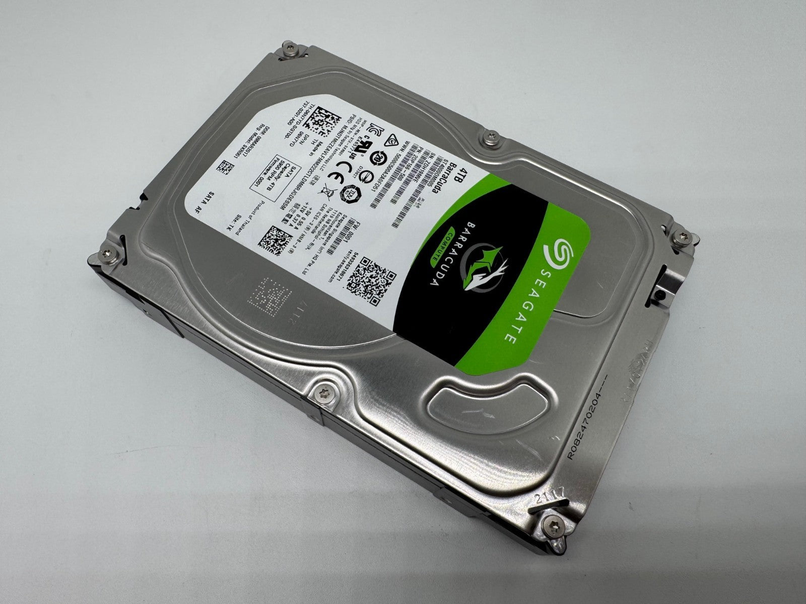 Seagate Barracuda 4TB interne Festplatte 3,5" HDD ST4000DM005 64MB Cache SATA3